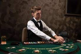 Meja Roulette Relax Gaming di glowin 88 dengan broadcast HD